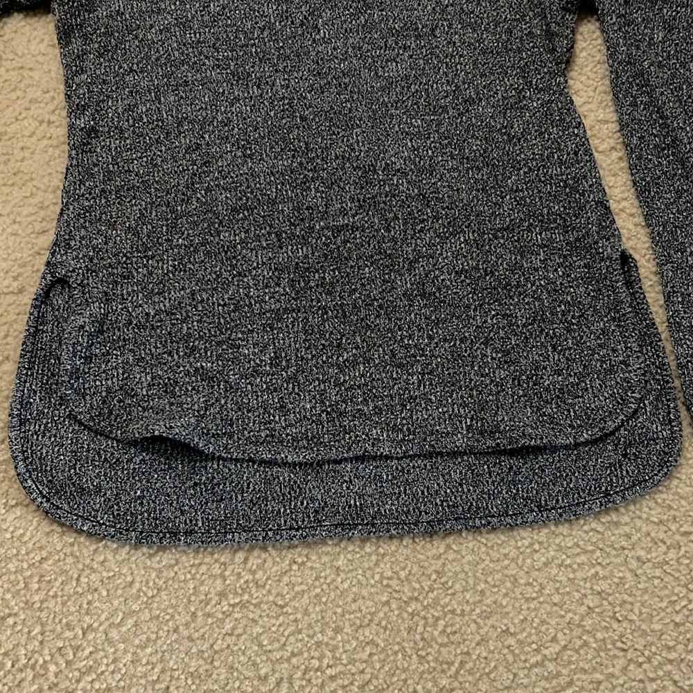 Zella Pullover - Picture 4 of 6